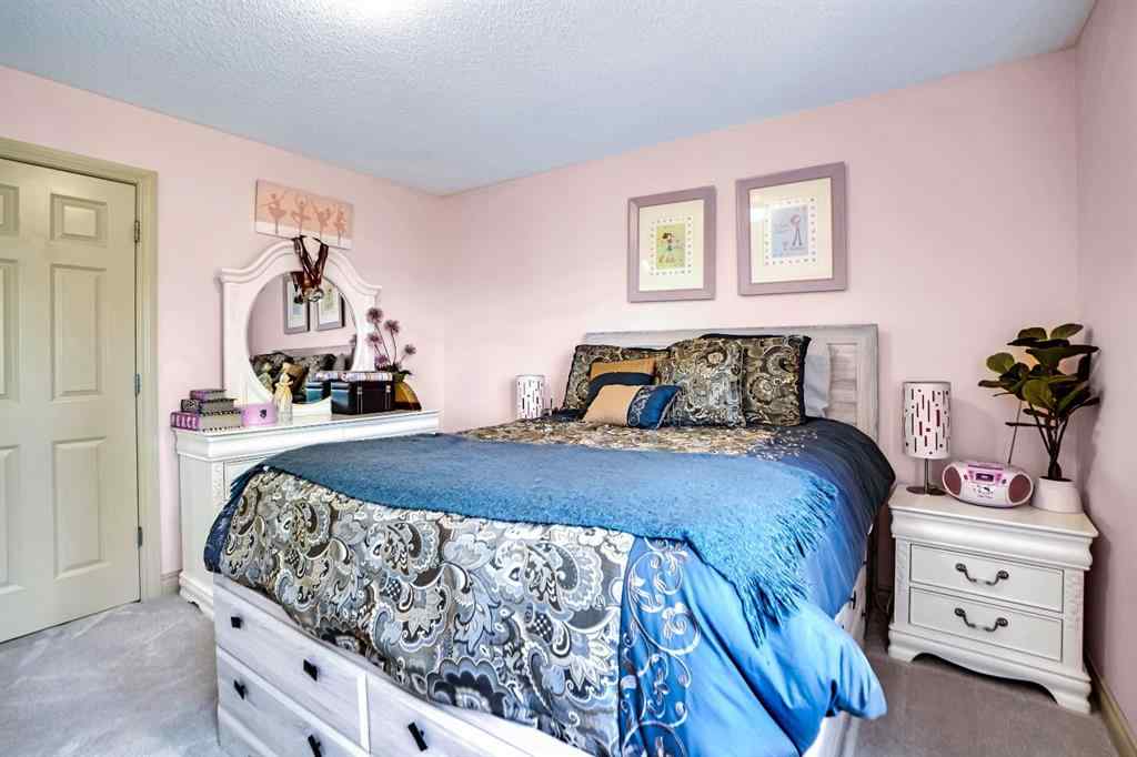 MLS® A2239274 - 58 Evergreen Common SW in Evergreen Calgary, Residential