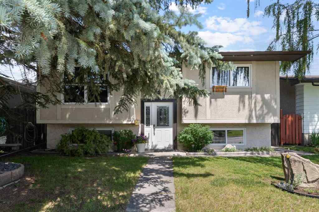 MLS® A2239277 - 60 Dover Meadow Close SE in Dover Calgary, Residential