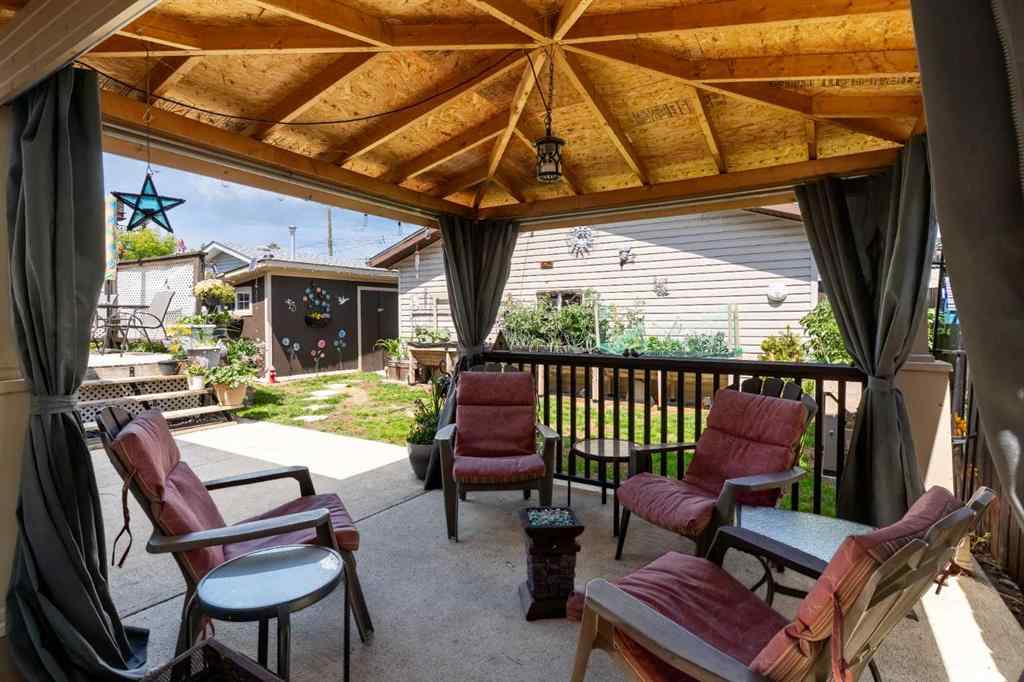 MLS® A2239277 - 60 Dover Meadow Close SE in Dover Calgary, Residential