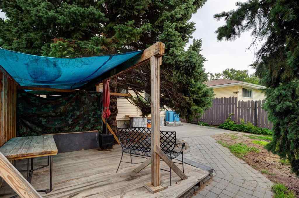 MLS® A2239288 - 3228 31A Avenue SE in Dover Calgary, Residential