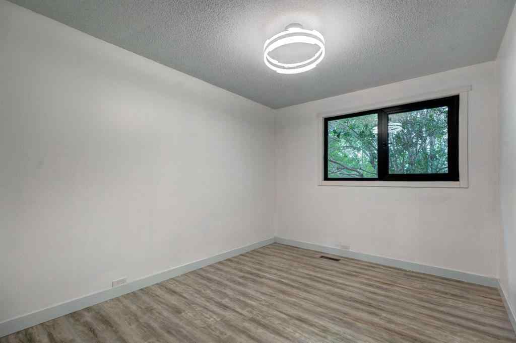 MLS® A2239288 - 3228 31A Avenue SE in Dover Calgary, Residential