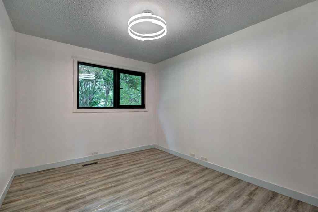 MLS® A2239288 - 3228 31A Avenue SE in Dover Calgary, Residential