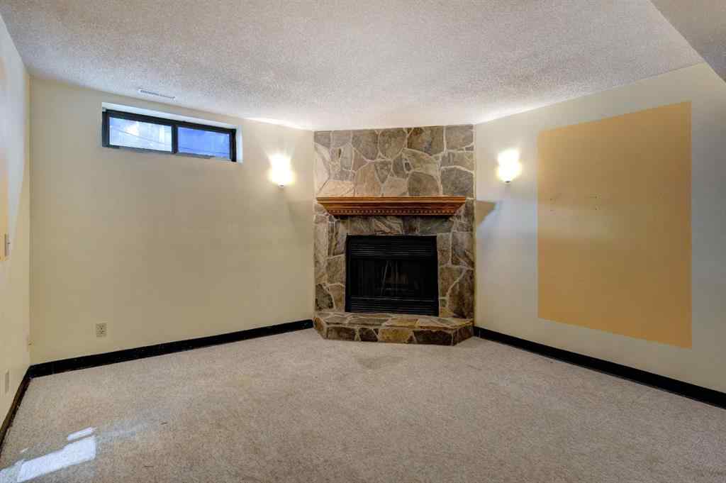 MLS® A2239288 - 3228 31A Avenue SE in Dover Calgary, Residential
