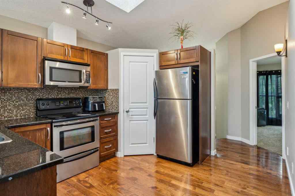MLS® A2239289 - 22 Auburn Bay View SE in Auburn Bay Calgary, Residential