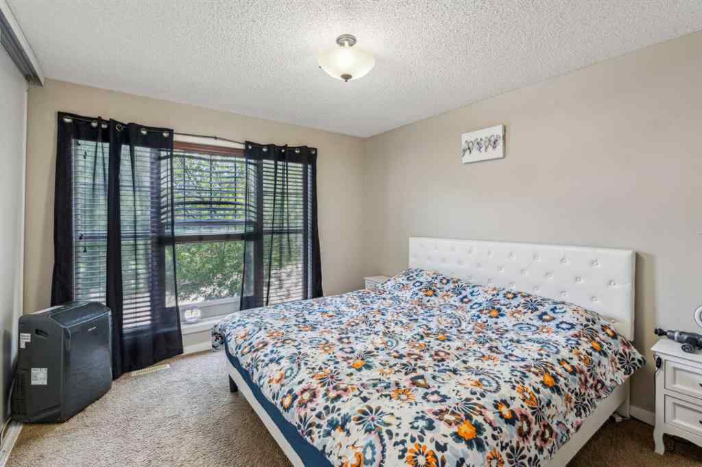 MLS® A2239289 - 22 Auburn Bay View SE in Auburn Bay Calgary, Residential