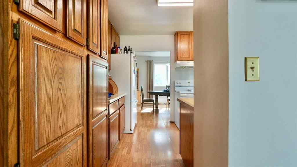 MLS® A2239290 - 85211 Range Road 203   in NONE Rural Northern Sunrise County, Agri-Business