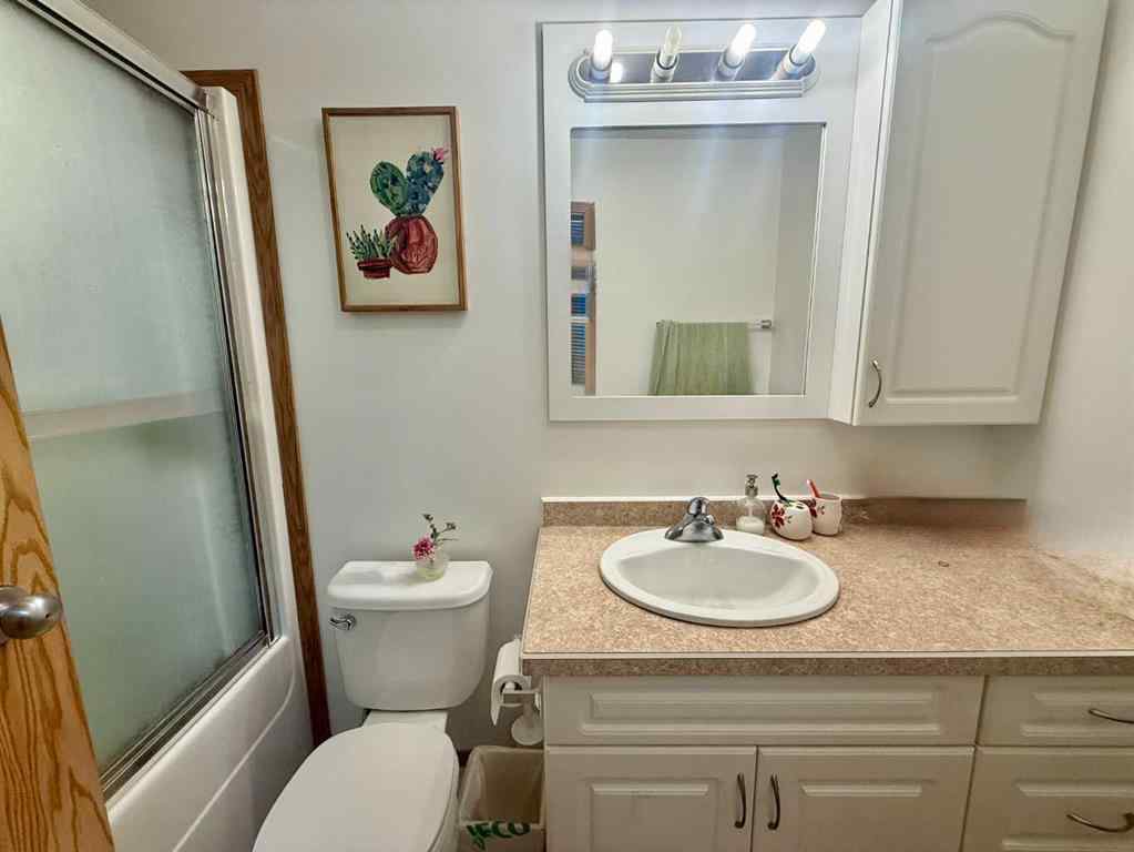 MLS® A2239292 - 10302 83 Street  in Saddleback Ridge Peace River, Residential