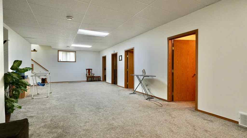MLS® A2239292 - 10302 83 Street  in Saddleback Ridge Peace River, Residential