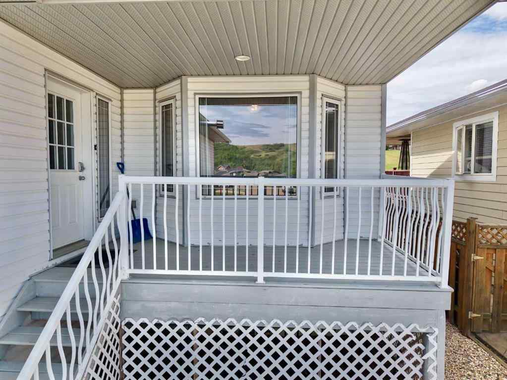 MLS® A2239292 - 10302 83 Street  in Saddleback Ridge Peace River, Residential