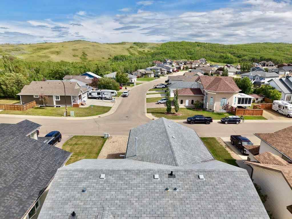 MLS® A2239292 - 10302 83 Street  in Saddleback Ridge Peace River, Residential
