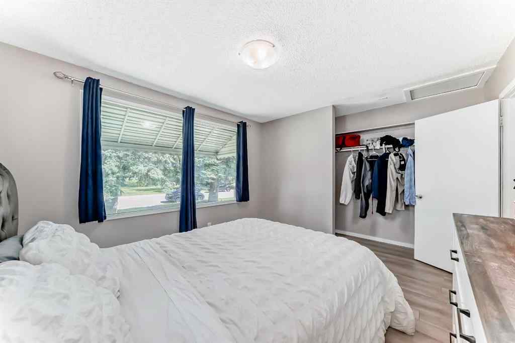 MLS® A2239293 - 627 Fortalice Crescent SE in Forest Heights Calgary, Residential