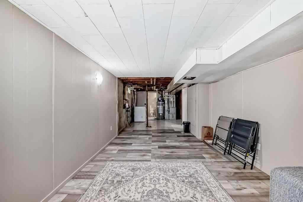MLS® A2239293 - 627 Fortalice Crescent SE in Forest Heights Calgary, Residential