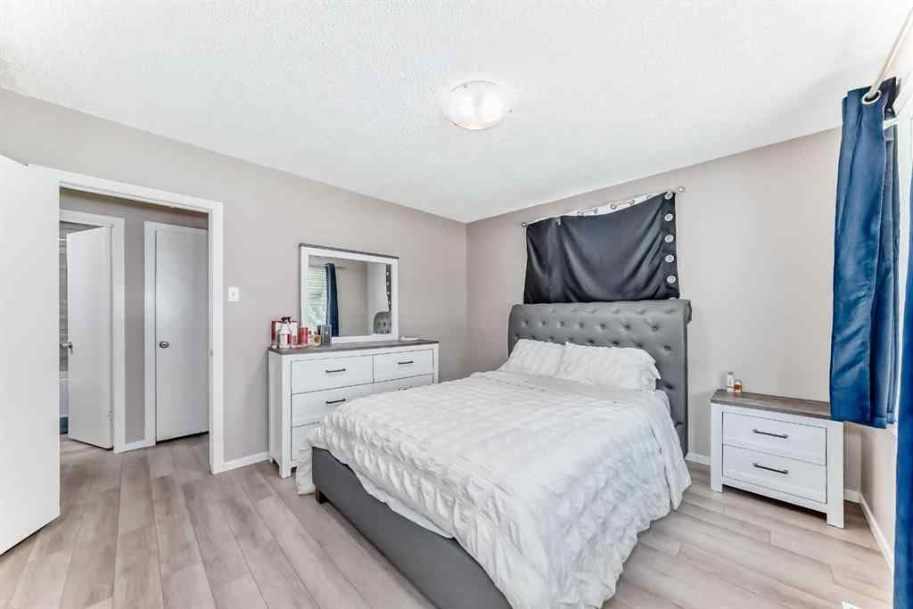 MLS® A2239293 - 627 Fortalice Crescent SE in Forest Heights Calgary, Residential