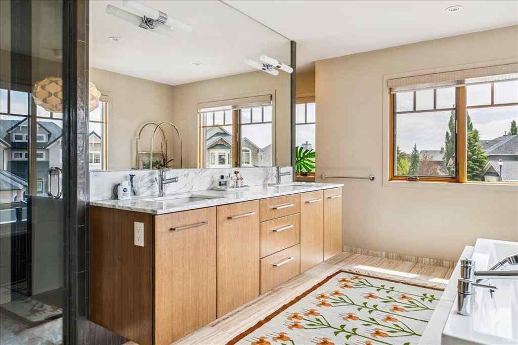 MLS® A2239311 - 374 Discovery Ridge Way SW in Discovery Ridge Calgary, Residential