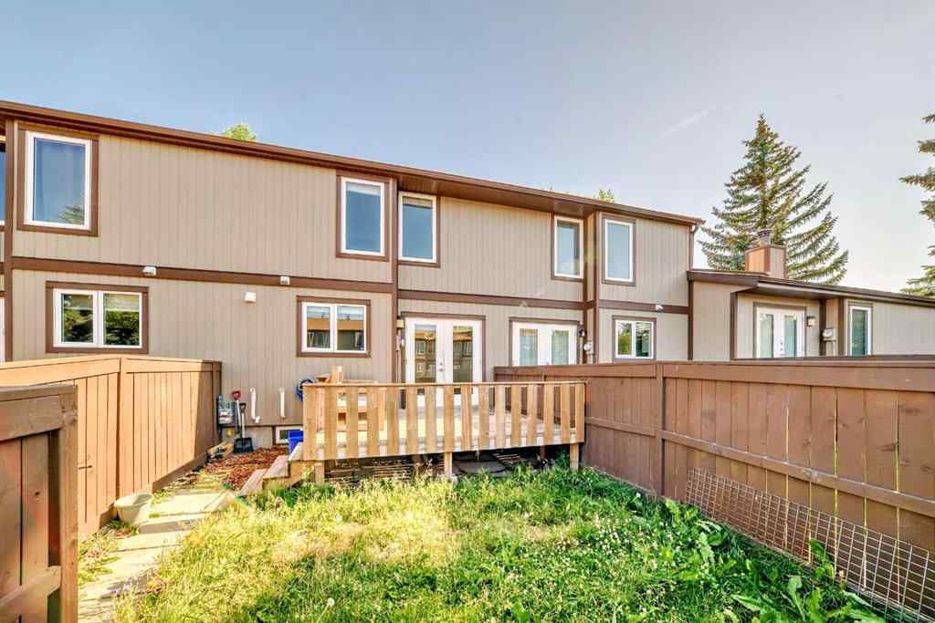 MLS® A2239315 - Unit #100 6103 Madigan Drive NE in Marlborough Park Calgary, Residential