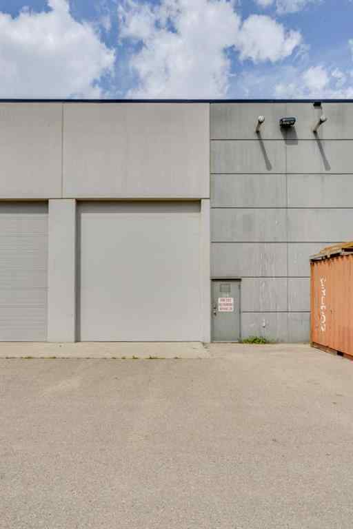 MLS® A2239319 - Unit #104 400 Mackenzie Boulevard  in Gregoire Commercial Park Fort McMurray, Commercial