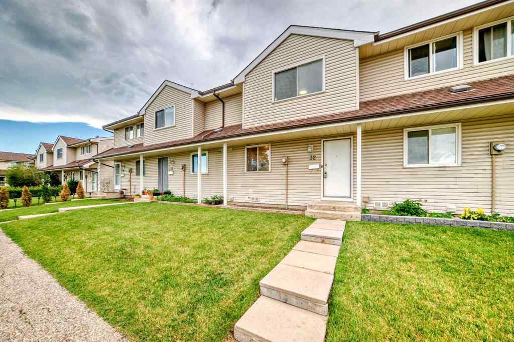 MLS® A2239322 - Unit #32 1515 Falconridge Drive NE in Falconridge Calgary, Residential