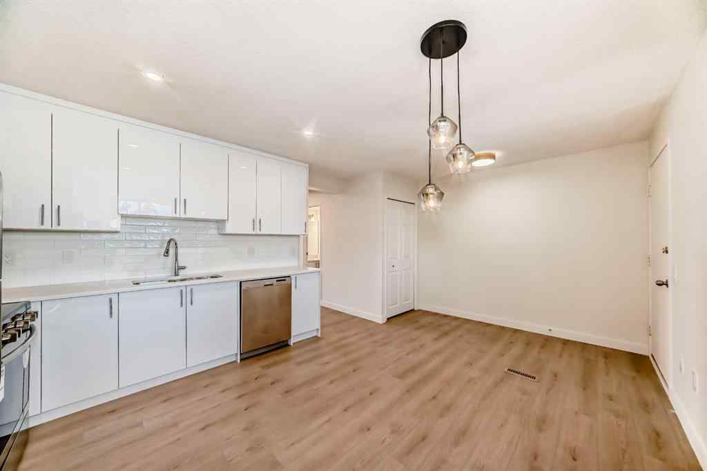 MLS® A2239322 - Unit #32 1515 Falconridge Drive NE in Falconridge Calgary, Residential