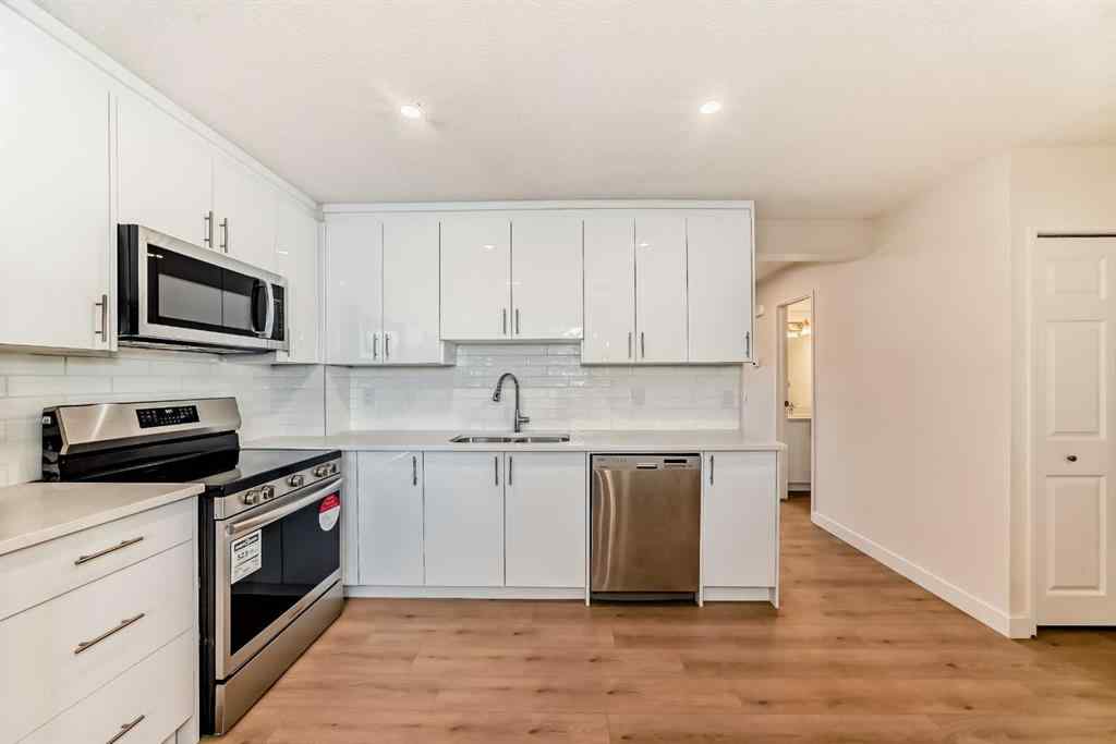 MLS® A2239322 - Unit #32 1515 Falconridge Drive NE in Falconridge Calgary, Residential