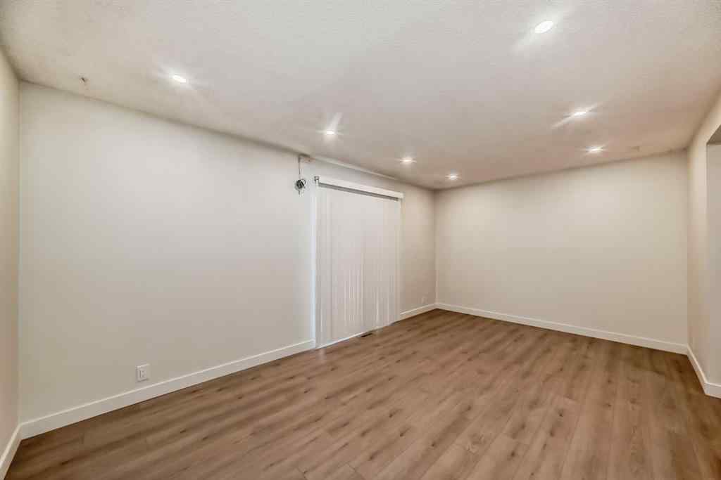MLS® A2239322 - Unit #32 1515 Falconridge Drive NE in Falconridge Calgary, Residential
