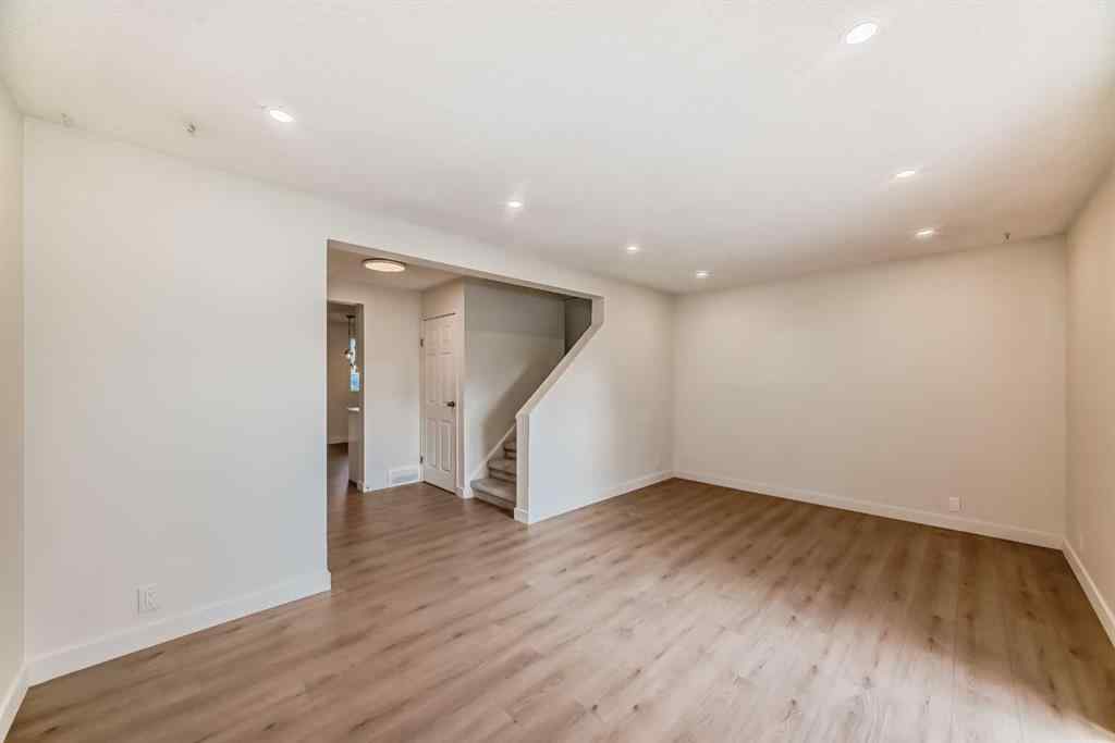 MLS® A2239322 - Unit #32 1515 Falconridge Drive NE in Falconridge Calgary, Residential