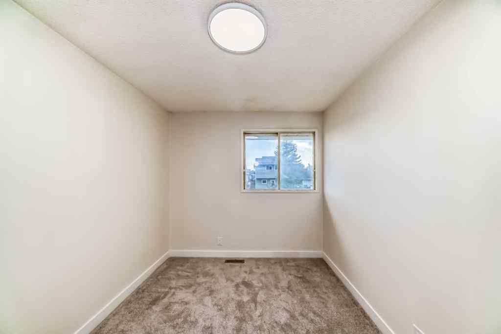 MLS® A2239322 - Unit #32 1515 Falconridge Drive NE in Falconridge Calgary, Residential