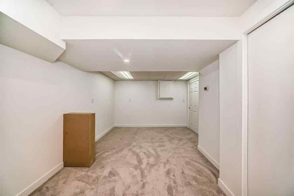 MLS® A2239322 - Unit #32 1515 Falconridge Drive NE in Falconridge Calgary, Residential