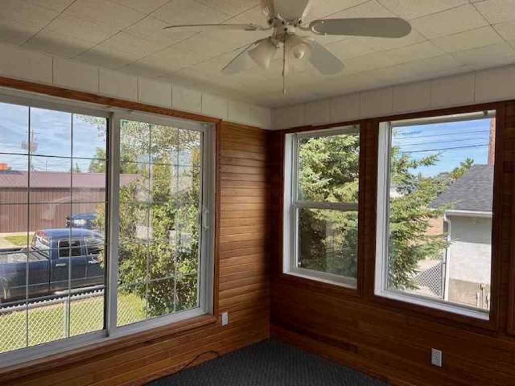MLS® A2239326 - 202 2 Avenue E in Hanna Hanna, Residential
