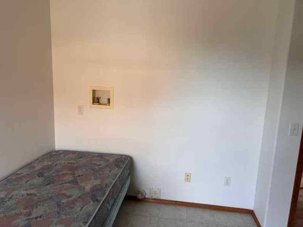 MLS® A2239326 - 202 2 Avenue E in Hanna Hanna, Residential