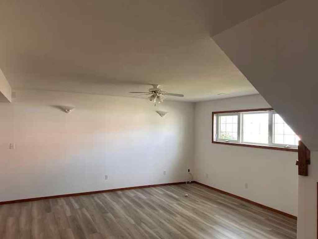 MLS® A2239326 - 202 2 Avenue E in Hanna Hanna, Residential