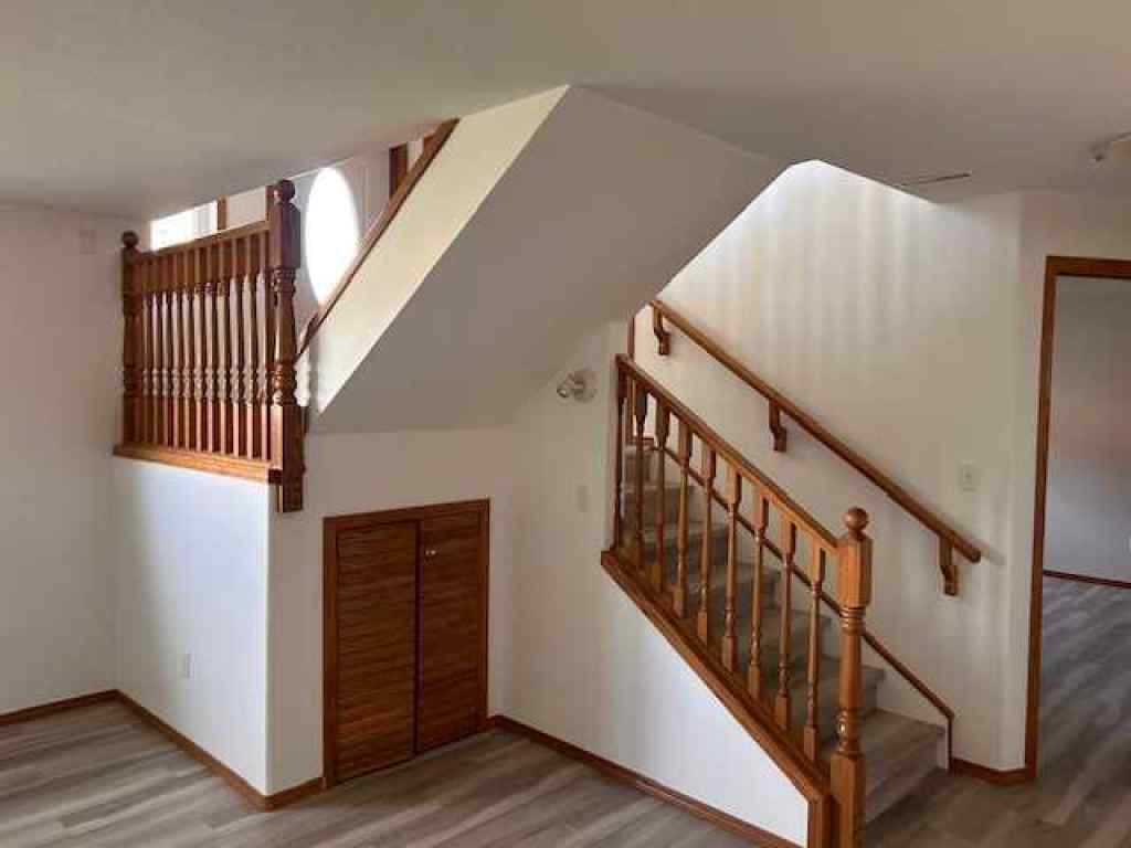 MLS® A2239326 - 202 2 Avenue E in Hanna Hanna, Residential
