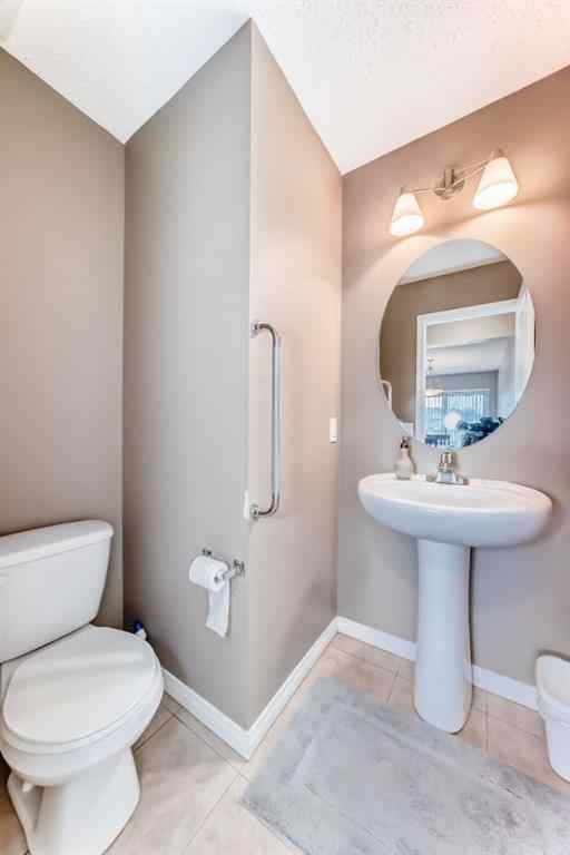 MLS® A2239345 - 249 Elgin Meadows Park SE in McKenzie Towne Calgary, Residential