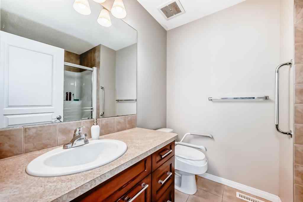 MLS® A2239345 - 249 Elgin Meadows Park SE in McKenzie Towne Calgary, Residential