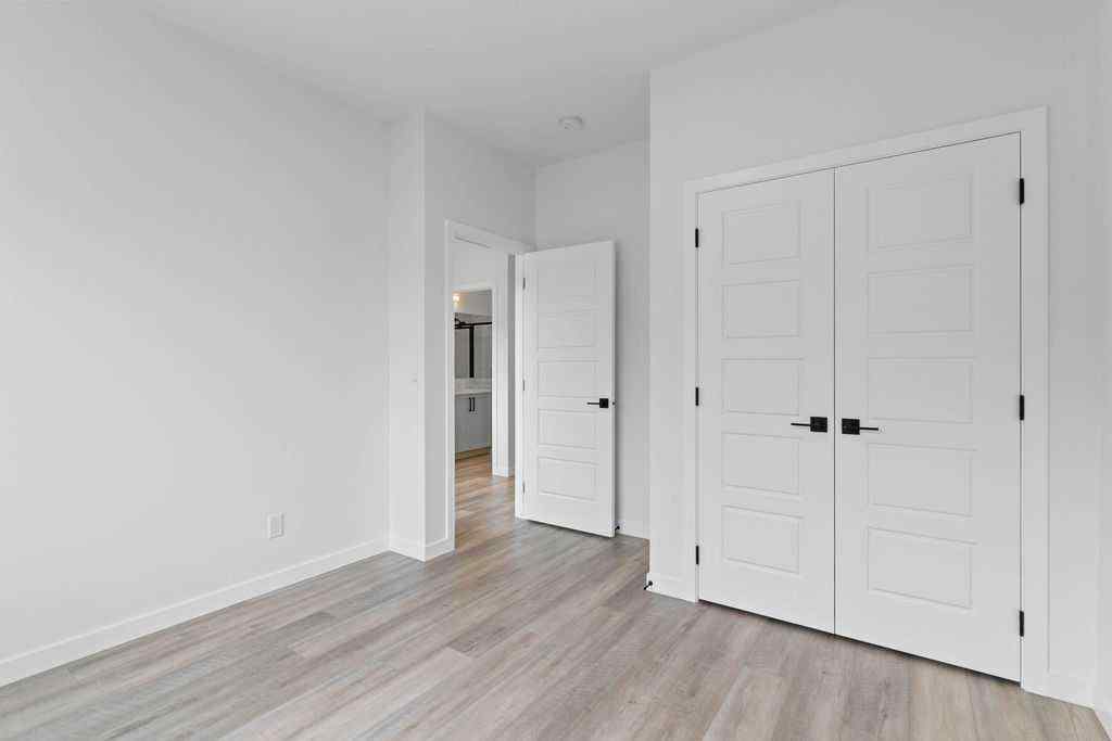 MLS® A2239351 - 982 Chinook Winds Meadow SW in Chinook Gate Airdrie, Residential
