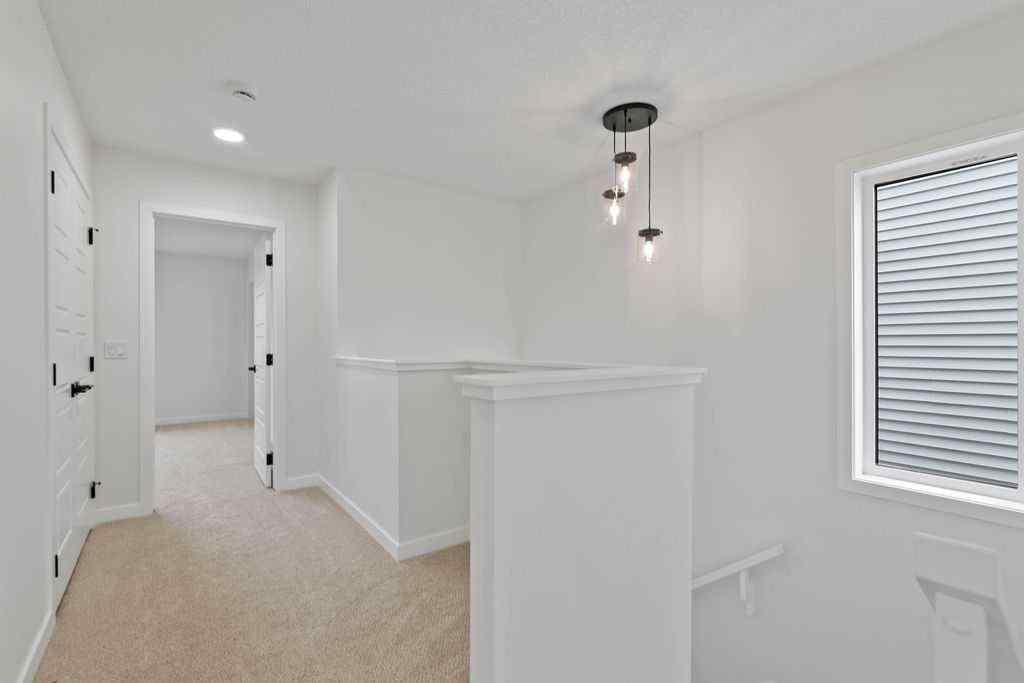 MLS® A2239351 - 982 Chinook Winds Meadow SW in Chinook Gate Airdrie, Residential
