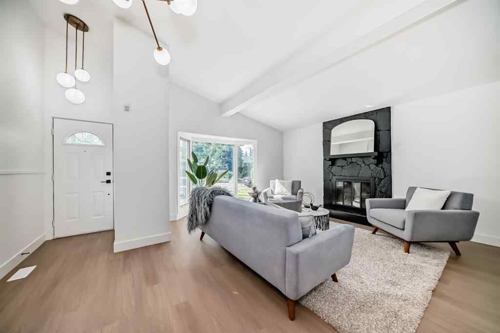 MLS® A2239353 - 129 Glenpatrick Drive SW in Glenbrook Calgary, Residential