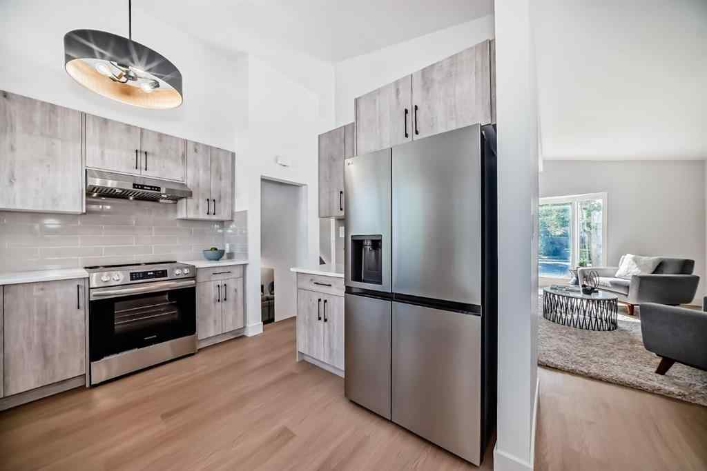 MLS® A2239353 - 129 Glenpatrick Drive SW in Glenbrook Calgary, Residential