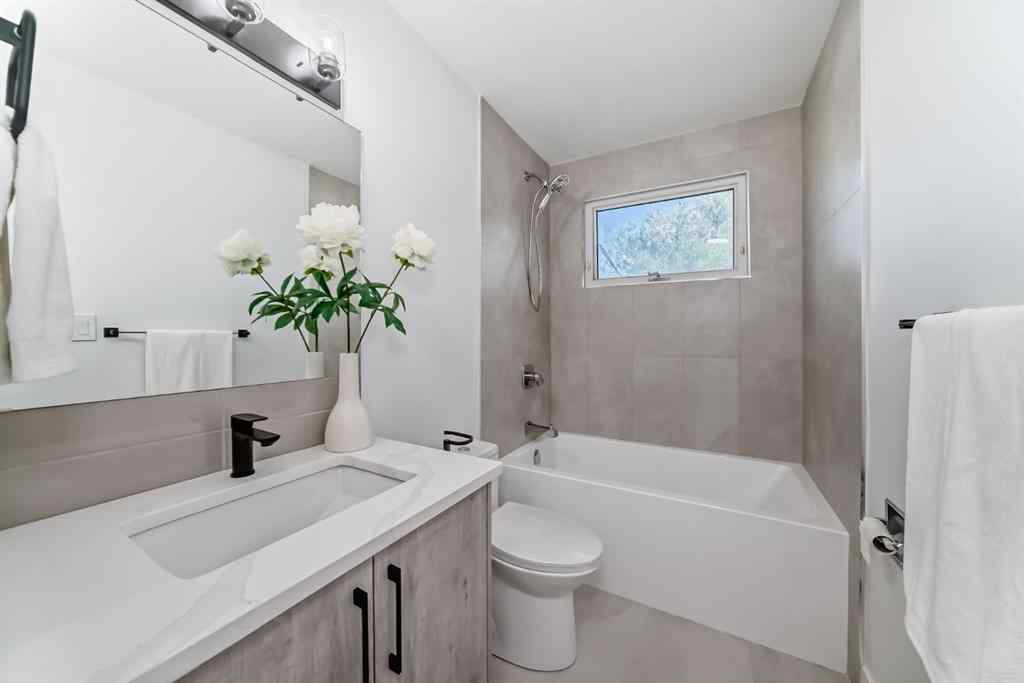 MLS® A2239353 - 129 Glenpatrick Drive SW in Glenbrook Calgary, Residential