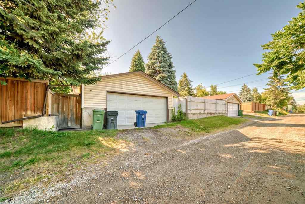 MLS® A2239353 - 129 Glenpatrick Drive SW in Glenbrook Calgary, Residential