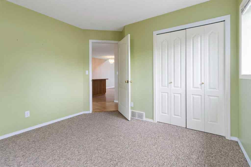 MLS® A2239355 - Unit #605 5220 50A Avenue  in Downtown Sylvan Lake, Residential
