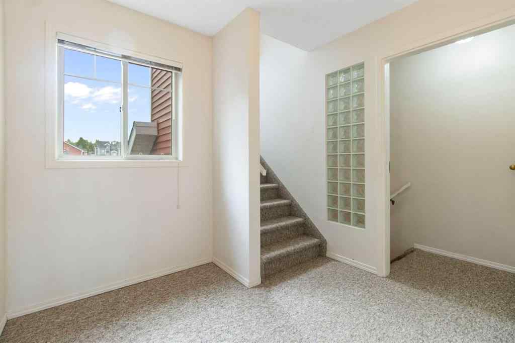 MLS® A2239355 - Unit #605 5220 50A Avenue  in Downtown Sylvan Lake, Residential