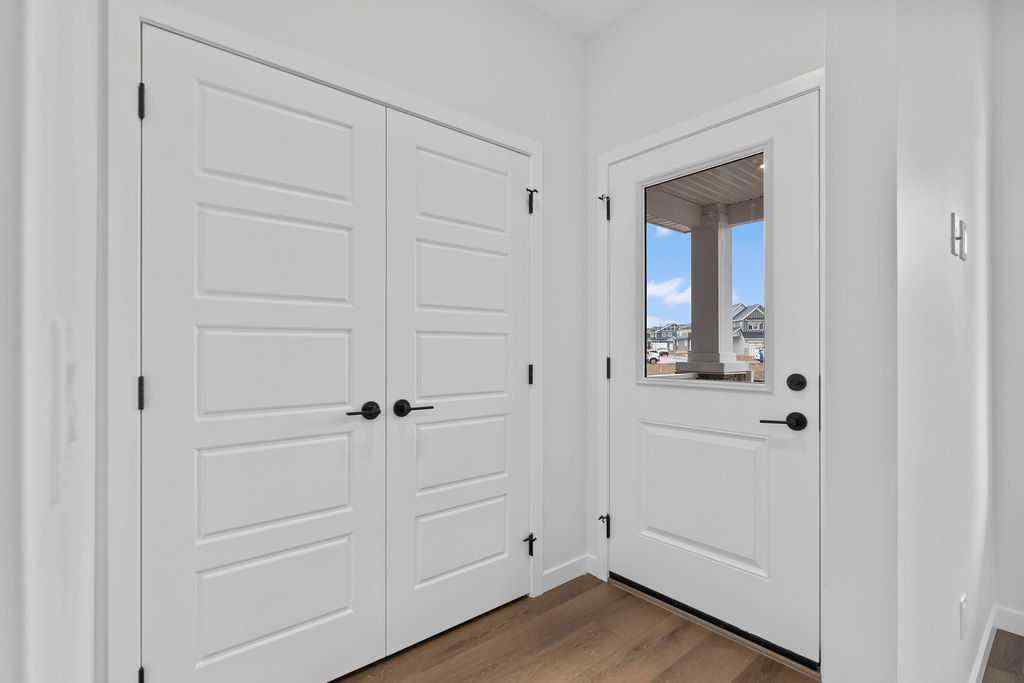 MLS® A2239358 - 990 Chinook Winds Meadow SW in Chinook Gate Airdrie, Residential