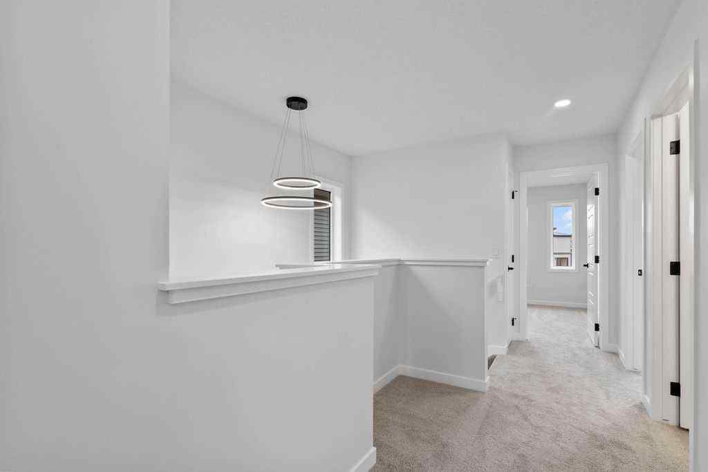 MLS® A2239358 - 990 Chinook Winds Meadow SW in Chinook Gate Airdrie, Residential