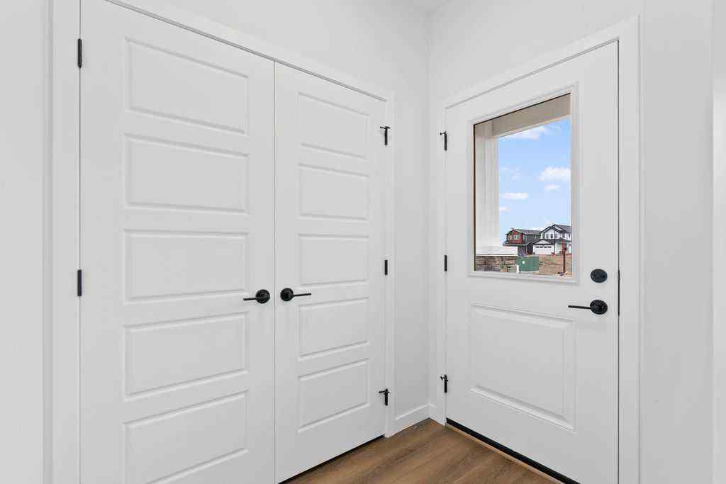 MLS® A2239371 - 966 Chinook Winds Meadow SW in Chinook Gate Airdrie, Residential