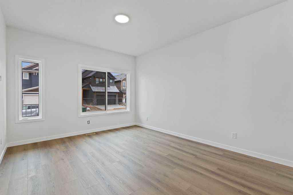 MLS® A2239371 - 966 Chinook Winds Meadow SW in Chinook Gate Airdrie, Residential
