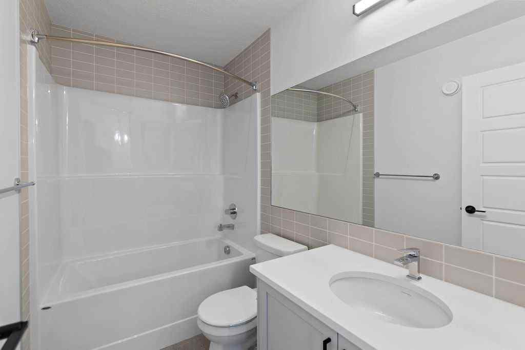 MLS® A2239371 - 966 Chinook Winds Meadow SW in Chinook Gate Airdrie, Residential