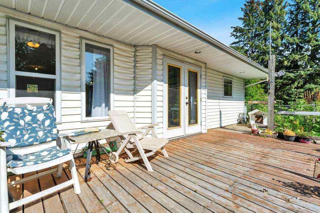 MLS® A2239373 - 4 50 Avenue  in NONE Bluffton, Residential