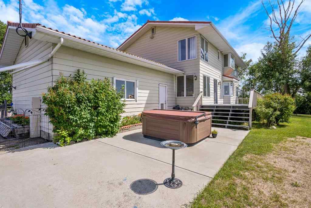 MLS® A2239377 - 56053 Ridgeview Drive E in NONE Rural Foothills County, Residential