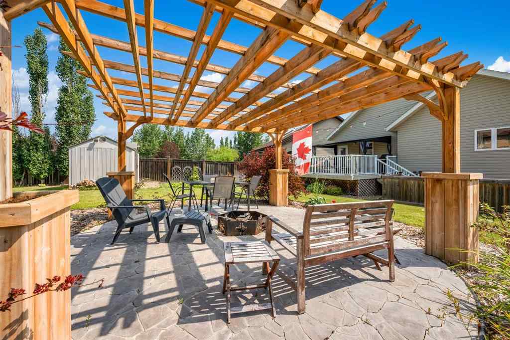 MLS® A2239379 - 1406 52C Avenue  in College Park Lloydminster, Residential