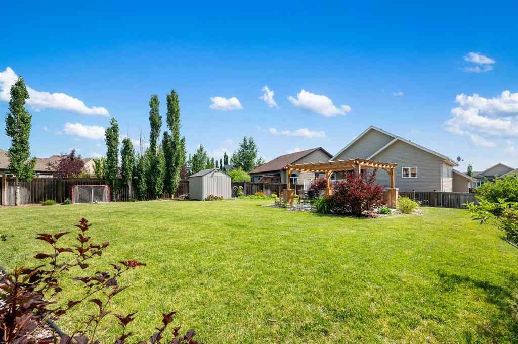 MLS® A2239379 - 1406 52C Avenue  in College Park Lloydminster, Residential